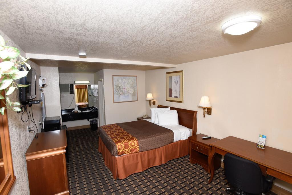 Best Budget Inn Anaheim Buitenkant foto